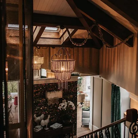 1930 Boutique 3*
